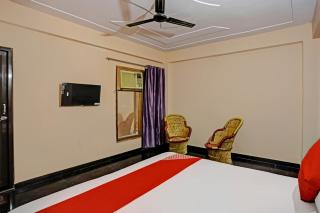 OYO 81581 Moonlight Hotel's - 2