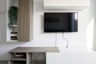F6 Room 2, Private Room two single beds shared bathroom in shared Flat - 9