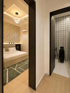 Yi-Son Apartments - 1