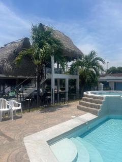 Flandes House y Pool - 4