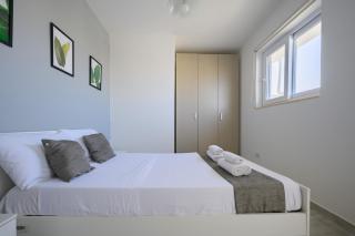 F6 Room 1, Private Room one small double bed shared bathroom in shared Flat - 2
