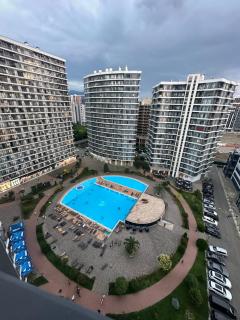 White Sails Batumi Sea & Pool View Apartment - 2