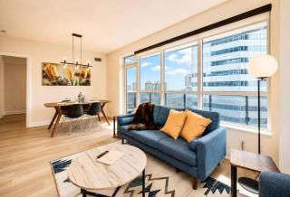 Cozy 2BR 2BA Condo Steps to Subway Pool and Gym - 5