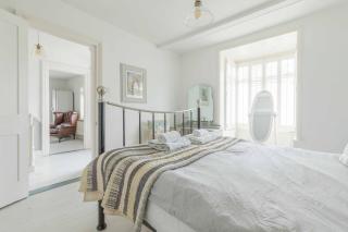 Harbour House - 8