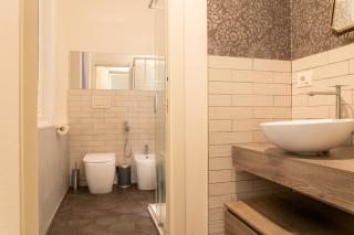Emilia Suite Central - 2
