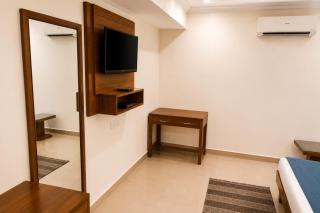 Hotel The Lotus Home Near Chandigarh Railway Station - 2