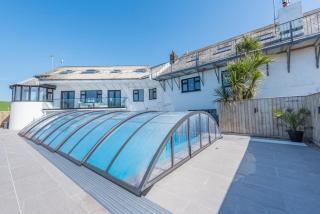 Pembrokeshire, Beach, Pool, Hot Tub, Sleeps 24 - 8