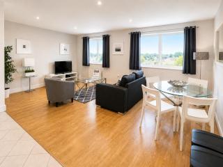 Roomspace Serviced Apartments - Capitol Square - 9