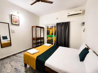 Apartments with Private Kitchen by Morjim Sunset Guesthouse - 9