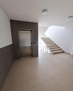 Modern Stay Apartment - 2