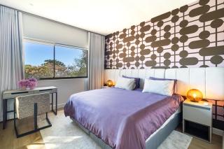 Camps Bay villa with swimming pool, solar power inverter and mountain views! - Kaapstad - 5