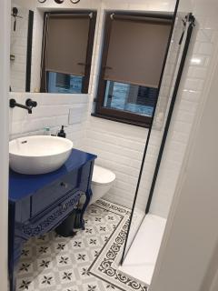 Urszulewka z jacuzzi i dostępem do jeziora - 7