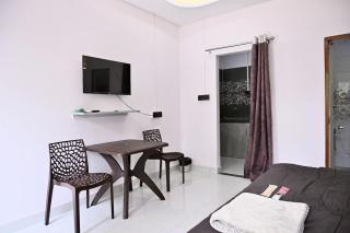 Asamika Abode-Cozy Stay by Airport & Ecom Tower - 6