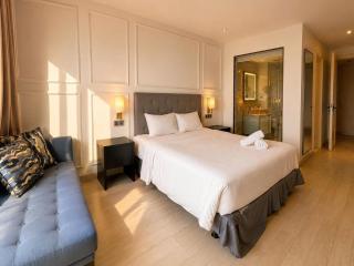 Golden Bay Majestic Horizon - Premium Bay View - 4