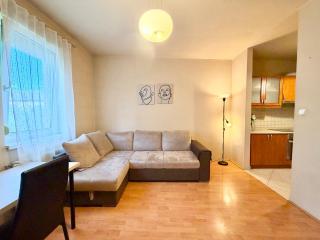 Aurora Stay - 2 Bedroom Apartment with Terrace in Central Budapest - 9