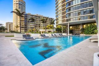 The Mojo Ocean Suite Sixty-Sixth Floor Meriton - 5
