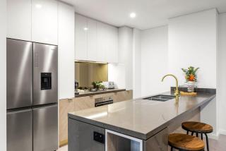 The Mojo Ocean Suite Sixty-Sixth Floor Meriton - 4