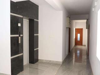 Starlighthotels near L&T DLF MIOT Chennai Trade Center Manapakkam - 5