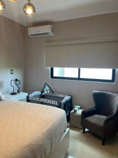 Spacious 3BR Apt Pool Parking Family Friendly - 2