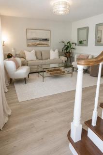 The Britannia Breeze-5 Min to Siesta Key, Sleeps 9 - 2