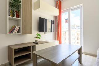 F4 Room 2, Private Room two single beds shared bathroom - Msida - 5
