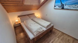 Riverhaus 2 - 8
