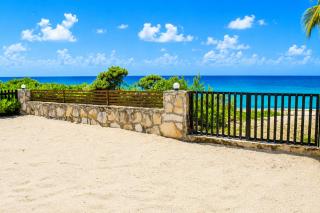 Psara Beachfront house - 9
