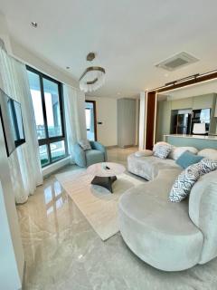 Nauras - BriSta Stays - 6