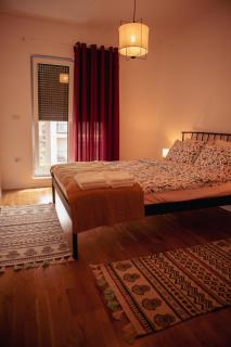 Rose's Apartment - 2
