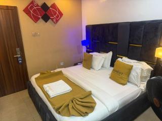 Villa Toscana G R A Portharcourt - 1