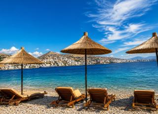 Mediterranean Vistas Saranda, Sea View, Beach & City Studios - 5