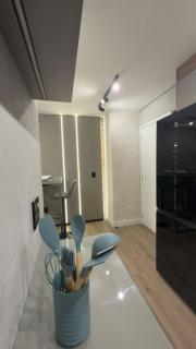Studio Moderno com Piscina Aquecida e Garagem - 4