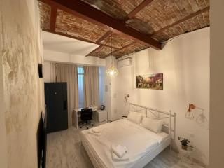 Coquette Rooms Old Town - 9