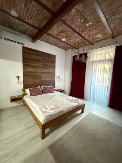 Coquette Rooms Old Town - 1
