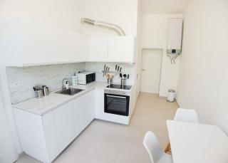 Relaxing Apartment near the Central Bus Station! - 2