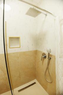 Relaxing Apartment near the Central Bus Station! - 3