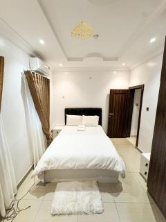 Peaceful Home Away - 0