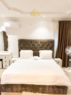 Peaceful Home Away - 4