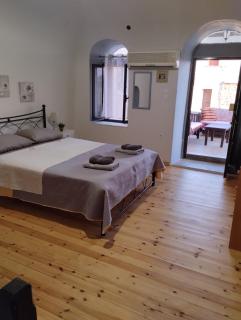 Mastic lithos house - 5