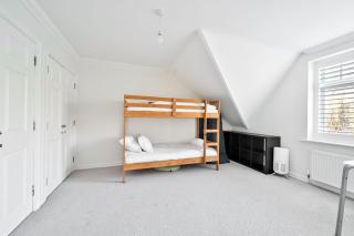 Spacious Home away from Home Richmond 2 Bed 2 Bath - 2