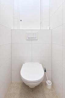 Modern apartment with parking, 10 minutes to the center, Netflix - 4