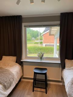 Entire house close to lake, ski trail, restaurant and Borås - 2