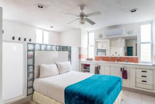 Fun and relax suite beside a park, 10 min to beaches - 3