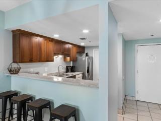 Navarre Towers #203 - 3