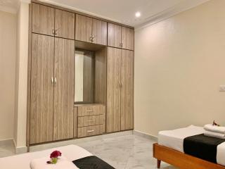 2 Bedroom Home Near the Airport - 6mins - Wanderhomes - 4
