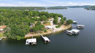 Newly Updated Interior, Sunroom w/ Hot Tub, Deck, Deep Water Dock, Boat & PWC Slips - 1