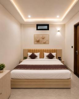 Hotel Jaidity Palace Near Shri Ram Mandir, Ayodhya 10 Min Walk - 2