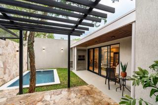 I House at Tanat Houses Modern 3BR Retreat in San Bernardino - 9