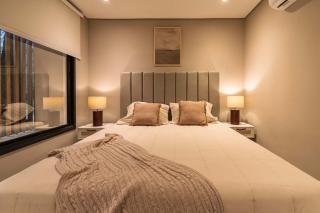 I House at Tanat Houses Modern 3BR Retreat in San Bernardino - 2
