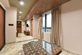 Luxora Suites - 8
